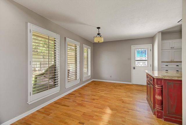 118 Lily Street, Lake Jackson, TX 77566