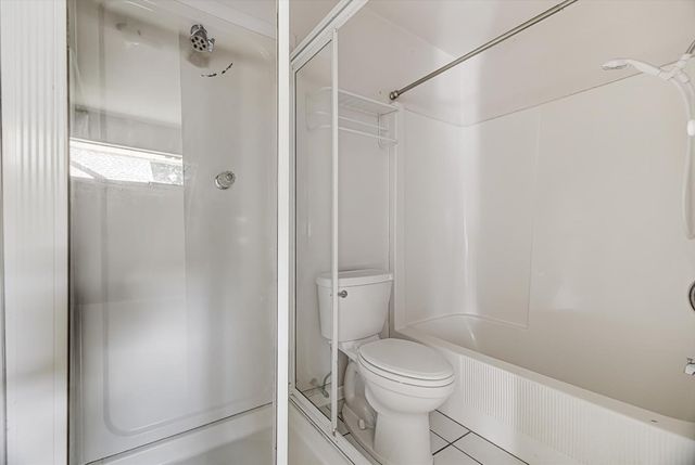 118 Lily Street, Lake Jackson, TX 77566