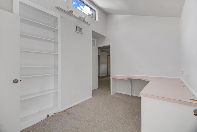 118 Lily Street, Lake Jackson, TX 77566