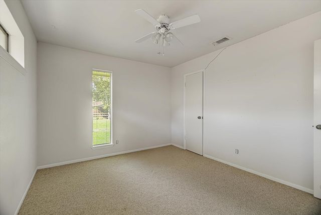 118 Lily Street, Lake Jackson, TX 77566