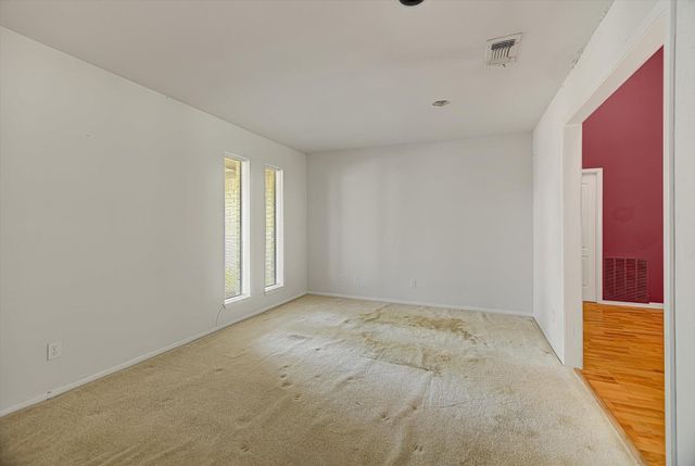 118 Lily Street, Lake Jackson, TX 77566