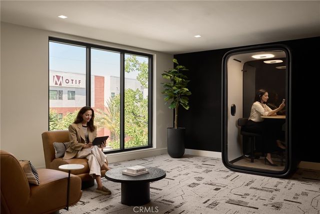 21010 Erwin Street PH745, Woodland Hills, CA 91367