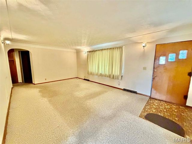 367 Elble Avenue, Wood River, IL 62095