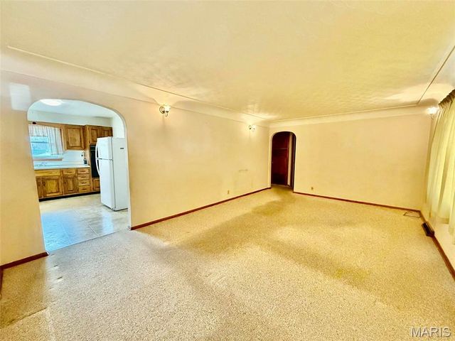 367 Elble Avenue, Wood River, IL 62095