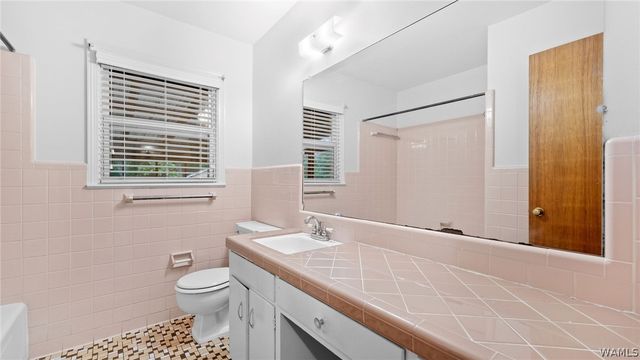 3107 28th, Northport, AL 35476