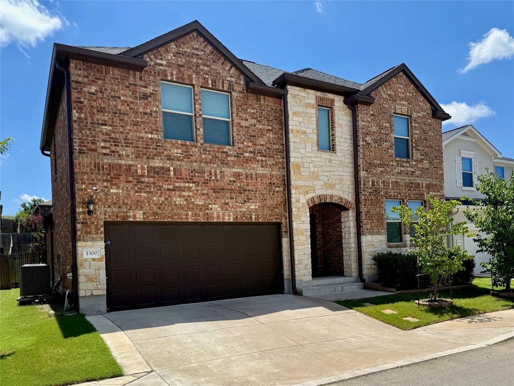 1300 Eagle Ridge TRL, Leander, TX 78641