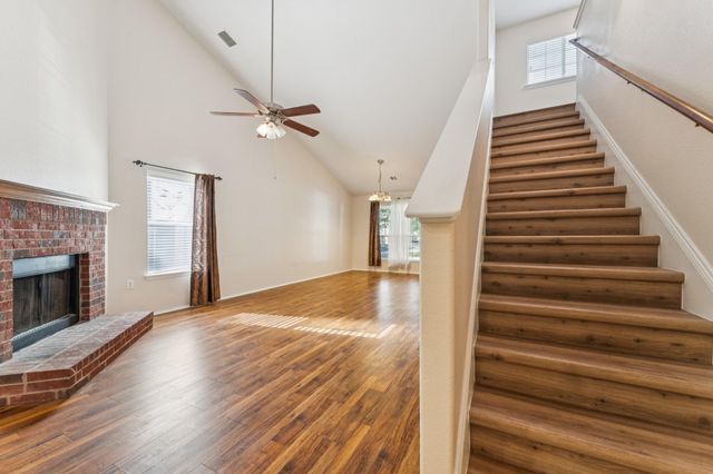 9004 Postvine DR, Austin, TX 78724