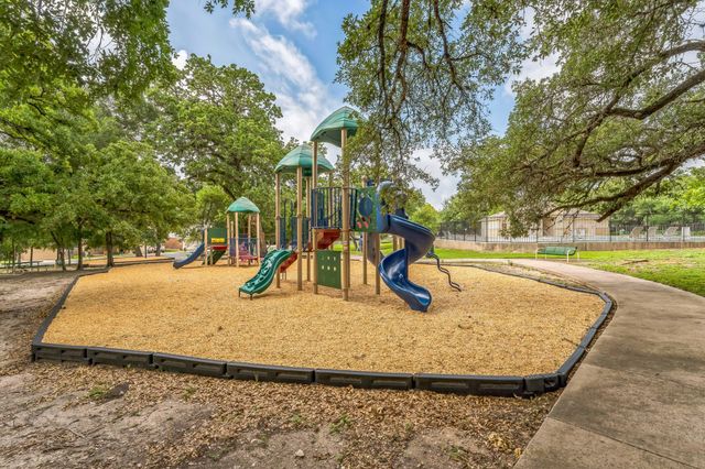 9004 Postvine DR, Austin, TX 78724