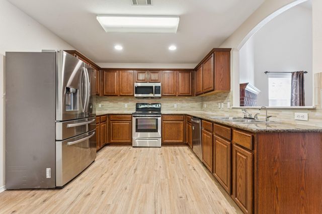 9004 Postvine DR, Austin, TX 78724