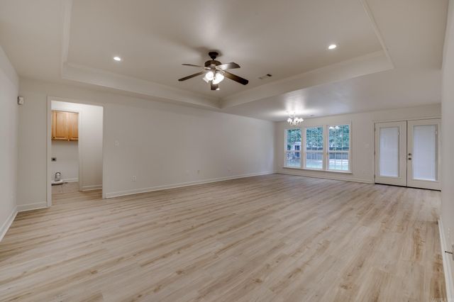 29 Broadmoor Circle, Cabot, AR 72023
