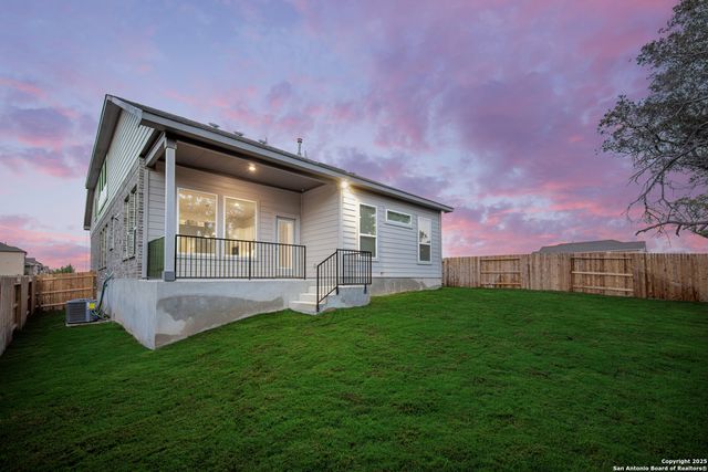 322 Glenwood Ranch, Cibolo, TX 78108