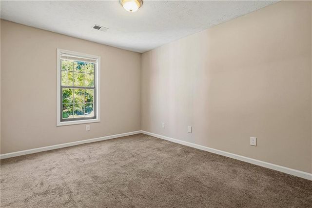 767 Pepperwood Trail, Stone Mountain, GA 30087