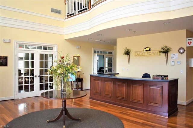 518 Dunning LN, Chesapeake, VA 23322