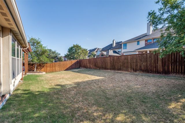 443 Brighton Street, Roanoke, TX 76262