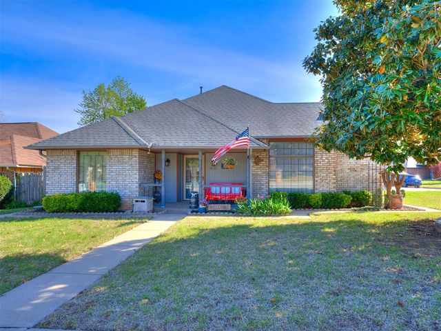 1400 E Main Street, Moore, OK 73160