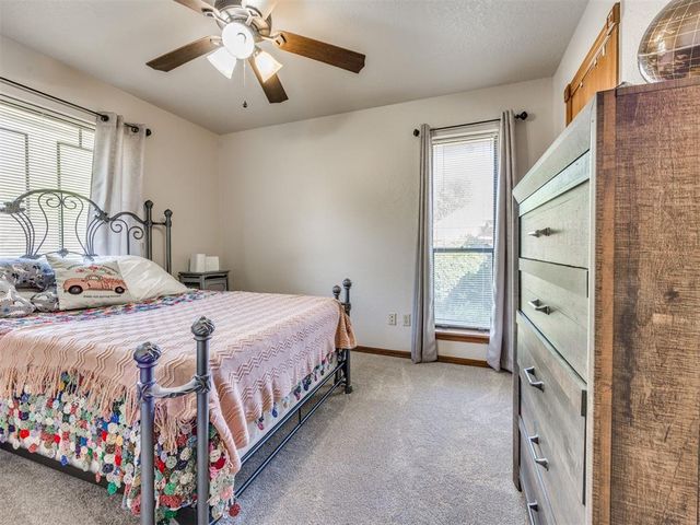 1400 E Main Street, Moore, OK 73160