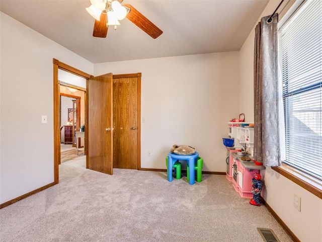 1400 E Main Street, Moore, OK 73160