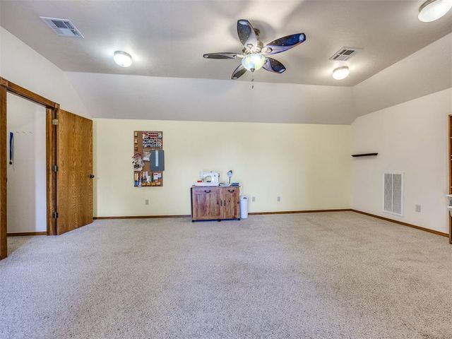 1400 E Main Street, Moore, OK 73160