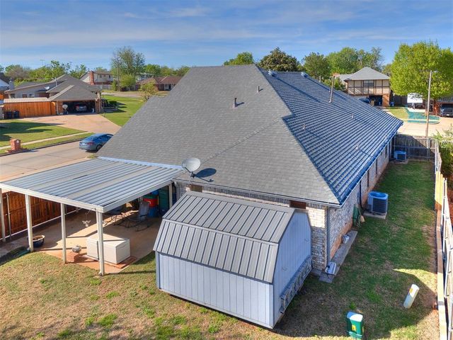 1400 E Main Street, Moore, OK 73160