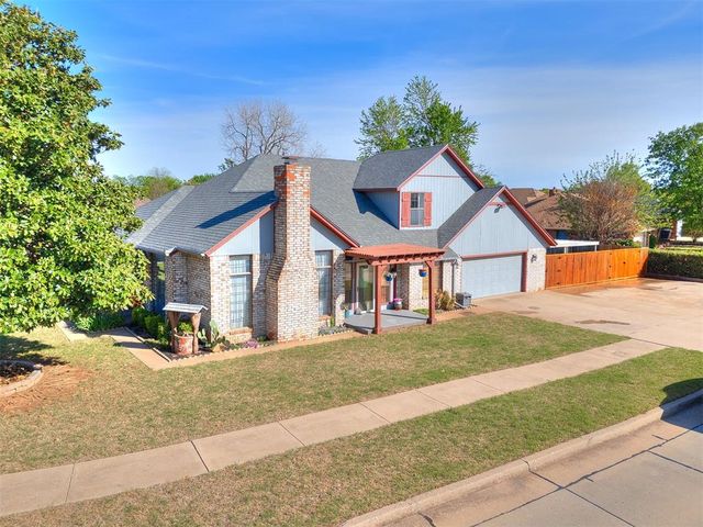 1400 E Main Street, Moore, OK 73160