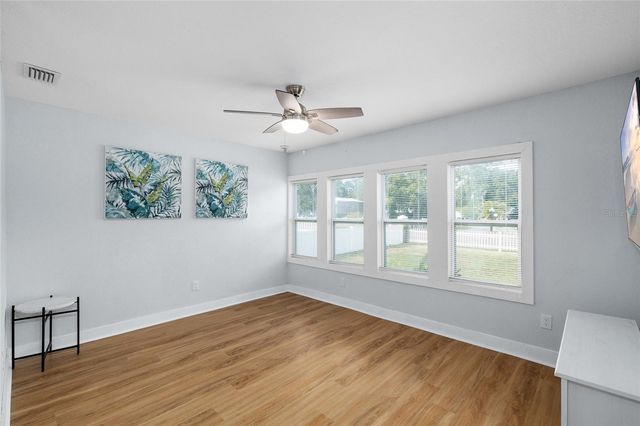 2606 W HENRY AVENUE, Tampa, FL 33614