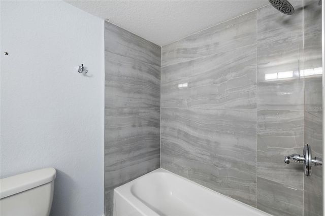 2606 W HENRY AVENUE, Tampa, FL 33614