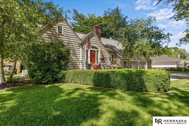 520 W 19th Street, Fremont, NE 68025
