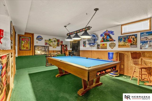 520 W 19th Street, Fremont, NE 68025