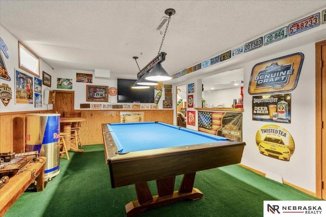 520 W 19th Street, Fremont, NE 68025