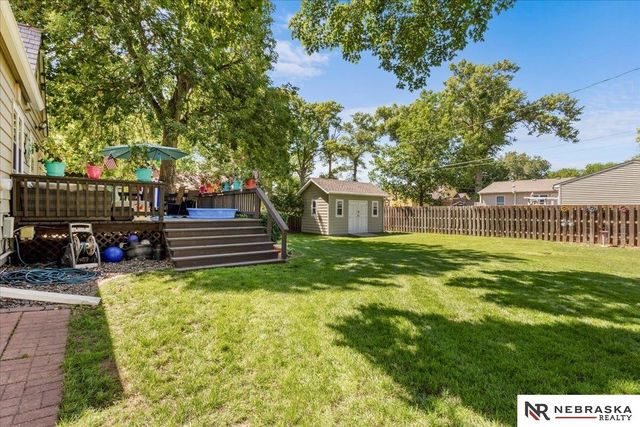 520 W 19th Street, Fremont, NE 68025
