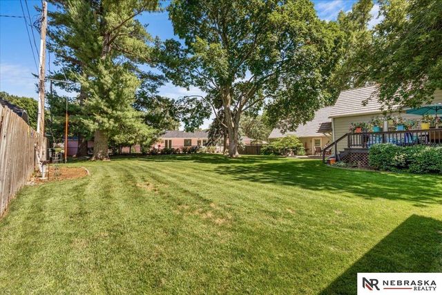 520 W 19th Street, Fremont, NE 68025