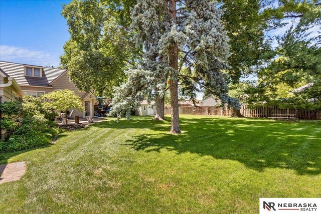 520 W 19th Street, Fremont, NE 68025