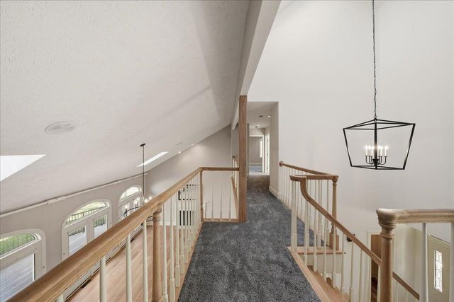 4202 Brentwood Drive, Valparaiso, IN 46383