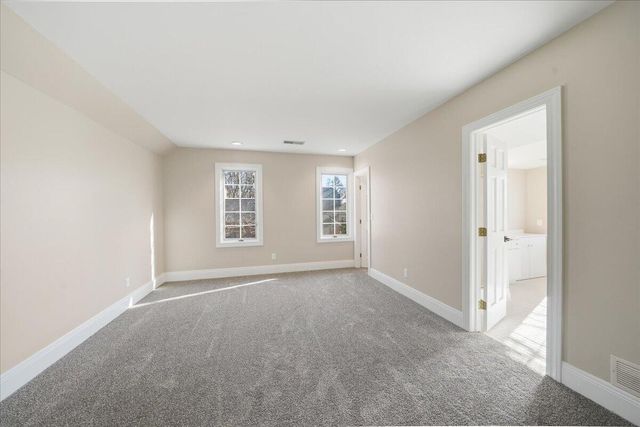 4202 Brentwood Drive, Valparaiso, IN 46383