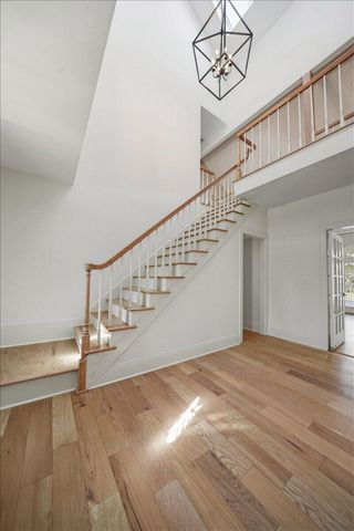 4202 Brentwood Drive, Valparaiso, IN 46383