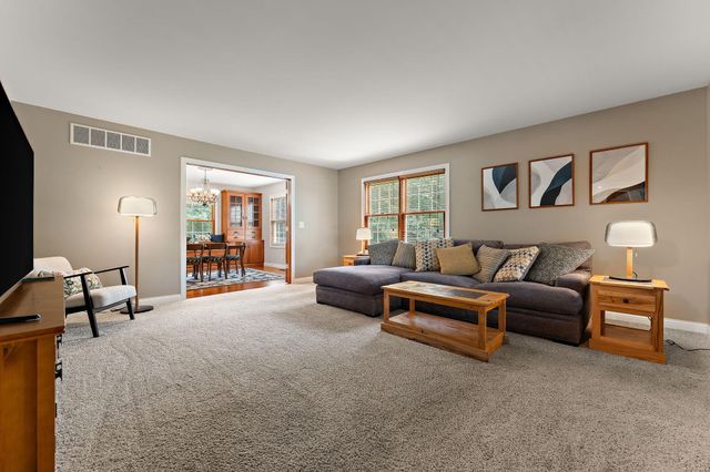 5338 E Lawler Court 67, Demotte, IN 46310