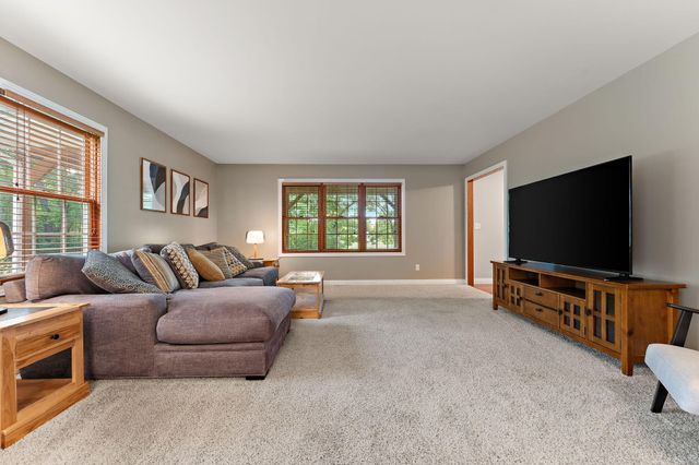 5338 E Lawler Court 67, Demotte, IN 46310