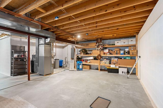 5338 E Lawler Court 67, Demotte, IN 46310