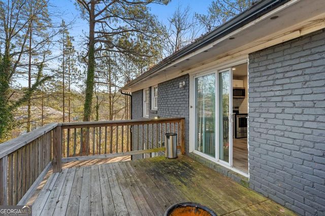 2382 Peachwood Circle NE 84A, Atlanta, GA 30345