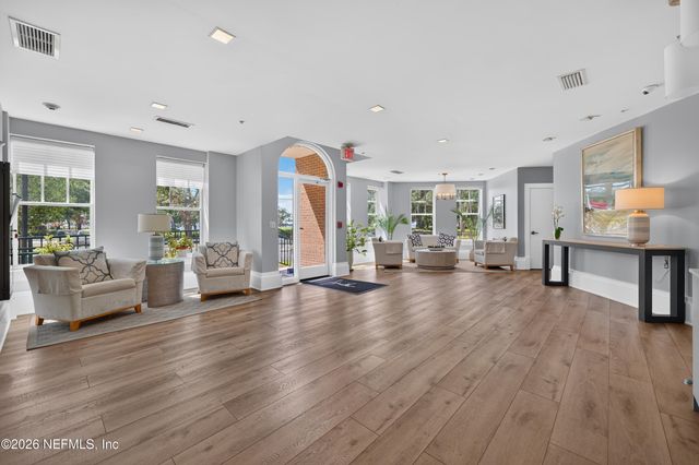 1661 RIVERSIDE Avenue 309, Jacksonville, FL 32204