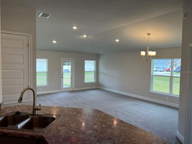 2206 NW 23RD LOOP, Ocala, FL 34475