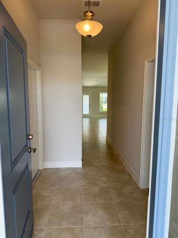 2206 NW 23RD LOOP, Ocala, FL 34475