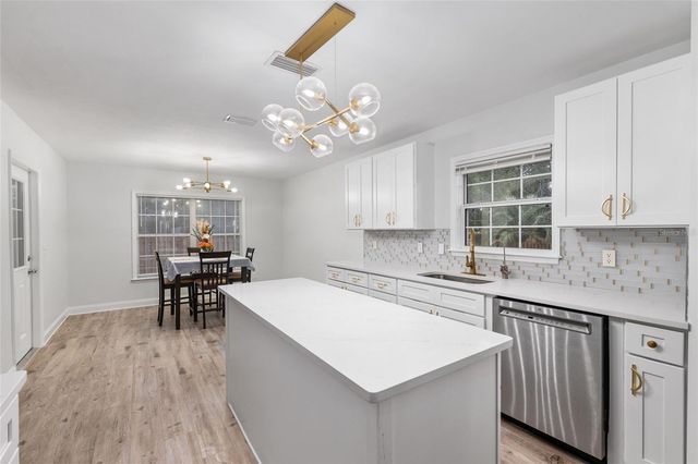 944 NW 256TH TERRACE, Newberry, FL 32669