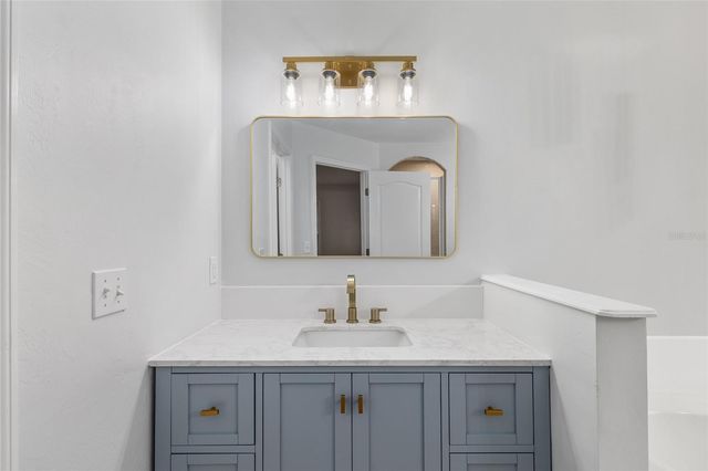 944 NW 256TH TERRACE, Newberry, FL 32669