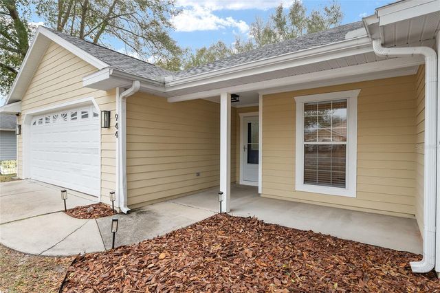 944 NW 256TH TERRACE, Newberry, FL 32669