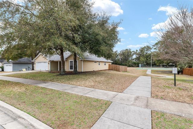 944 NW 256TH TERRACE, Newberry, FL 32669
