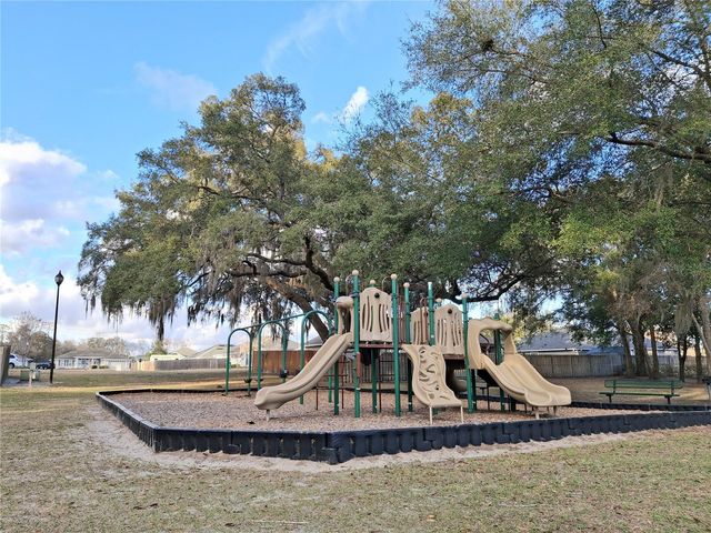 944 NW 256TH TERRACE, Newberry, FL 32669