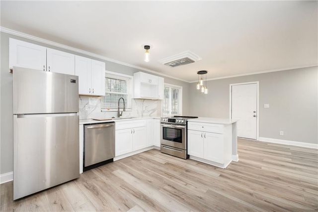2198 Star Mist Drive SW, Atlanta, GA 30311