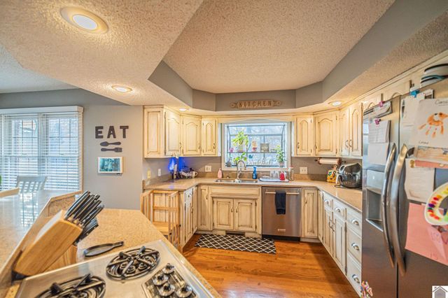 145 Forest View Cove, Paducah, KY 42003