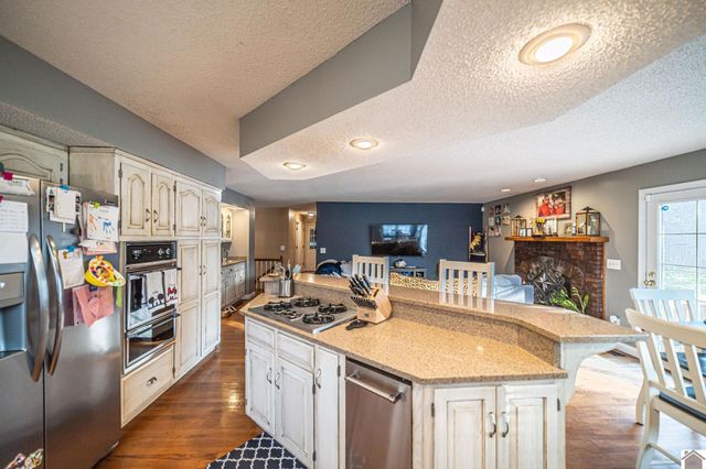 145 Forest View Cove, Paducah, KY 42003